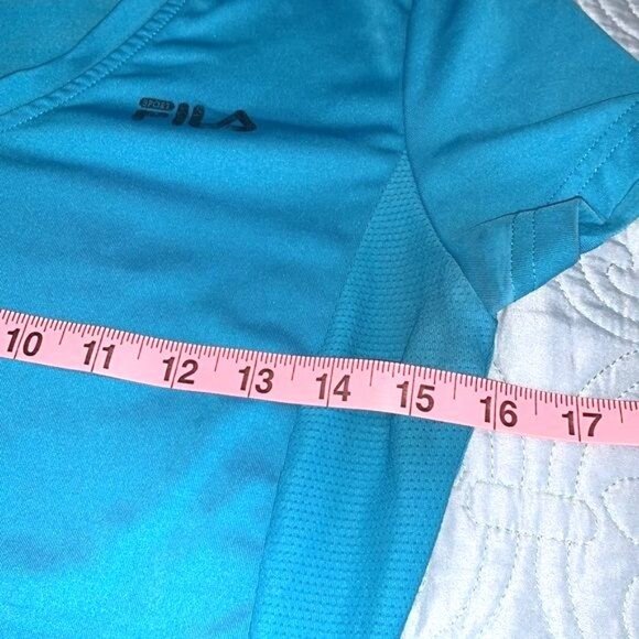 Fila Womens XS Blue V-Neck Activewear Shirt With Mesh Panels Polyester/Spandex B - Picture 7 of 7